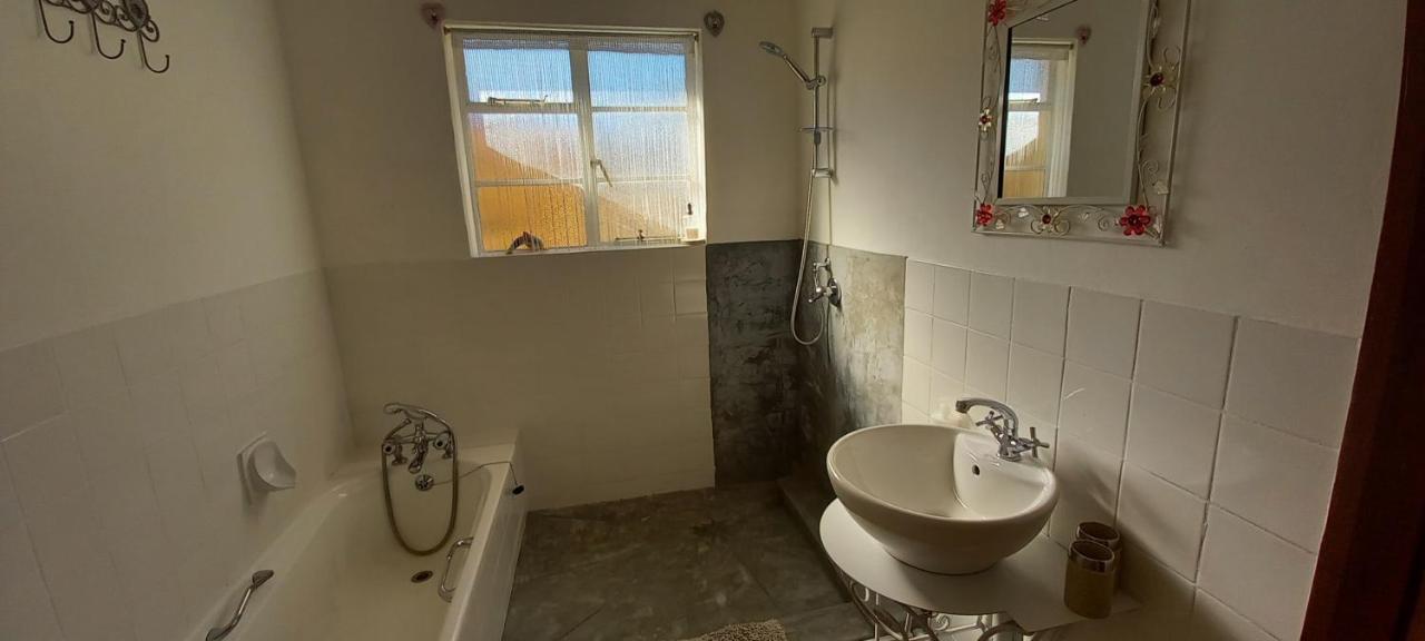 Mitat Guesthouse Beaufort West Εξωτερικό φωτογραφία