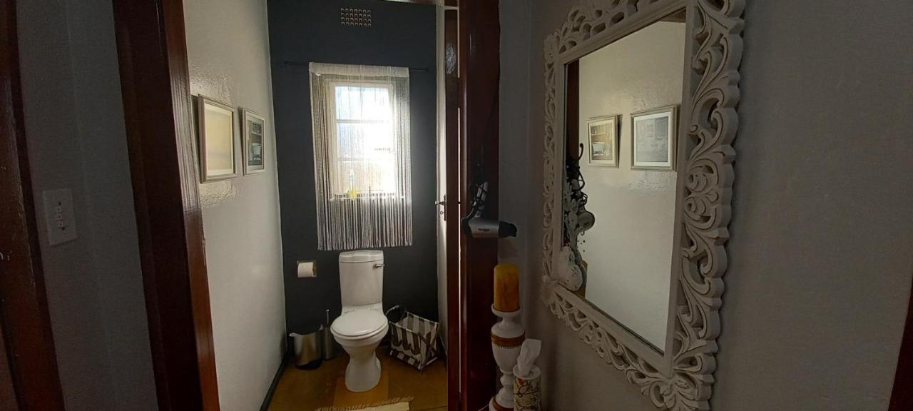 Mitat Guesthouse Beaufort West Εξωτερικό φωτογραφία