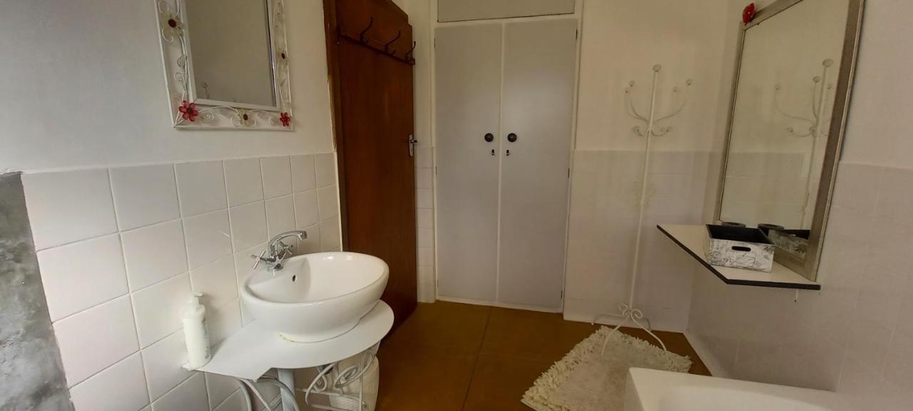 Mitat Guesthouse Beaufort West Εξωτερικό φωτογραφία