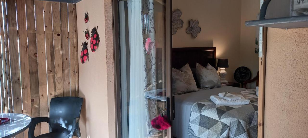 Mitat Guesthouse Beaufort West Εξωτερικό φωτογραφία