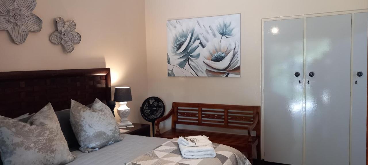 Mitat Guesthouse Beaufort West Εξωτερικό φωτογραφία